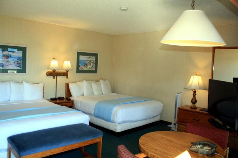 Cabrillo Inn At The Beach Santa Barbara Exteriér fotografie